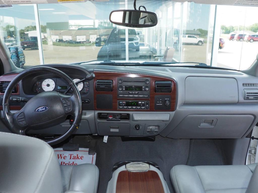 used 2005 Ford F-250 car, priced at $12,900