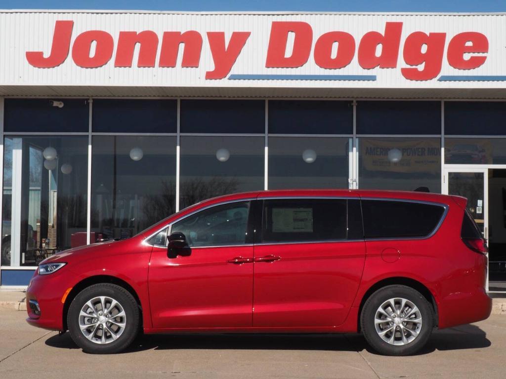 new 2026 Chrysler Pacifica car, priced at $48,000