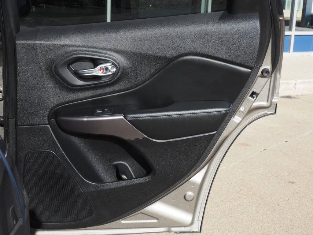 used 2019 Jeep Cherokee car, priced at $20,850