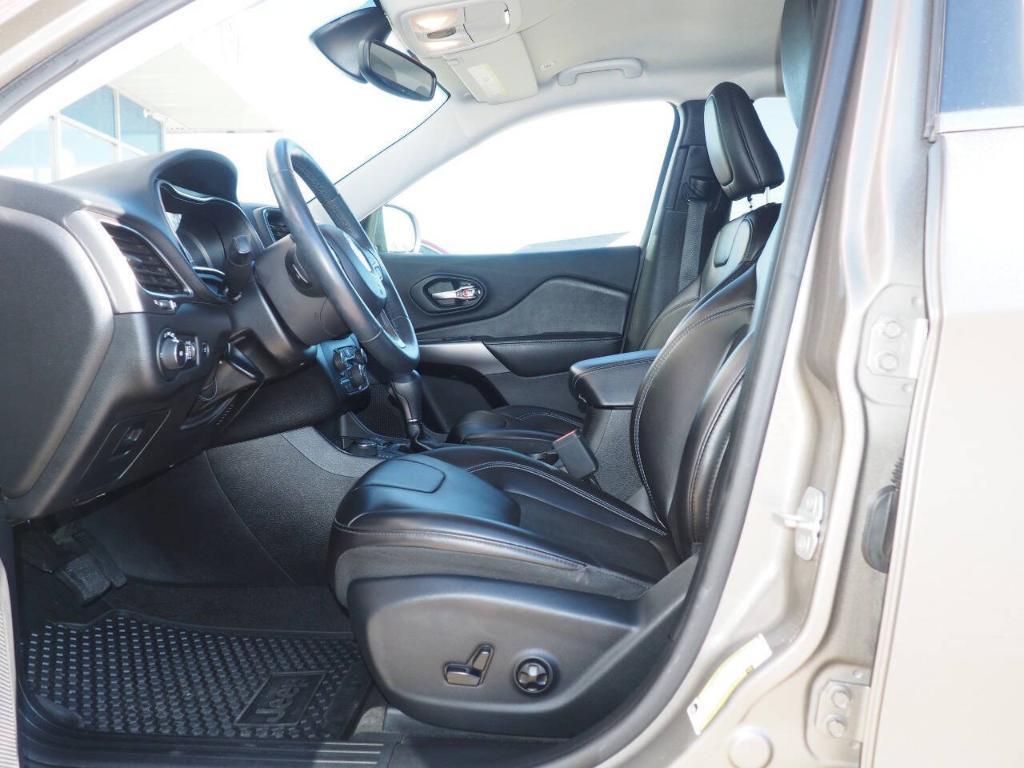 used 2019 Jeep Cherokee car, priced at $20,850