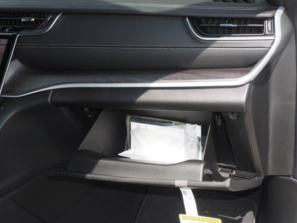 new 2025 Jeep Grand Cherokee L car, priced at $47,125