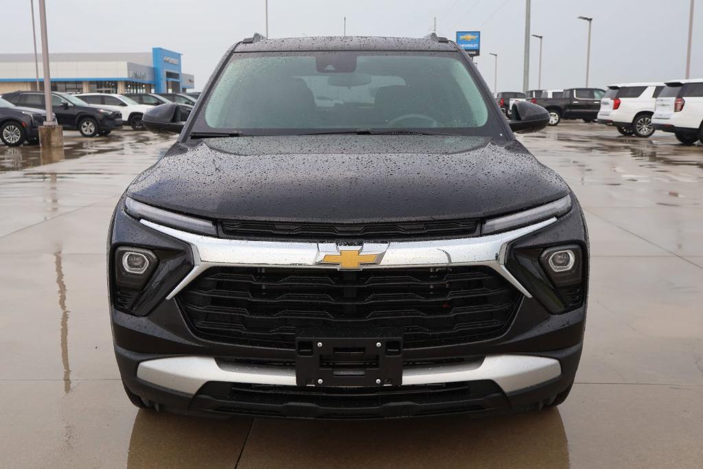 used 2025 Chevrolet TrailBlazer car, priced at $23,627