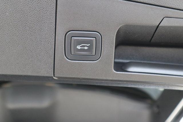 used 2020 Cadillac XT4 car, priced at $20,977