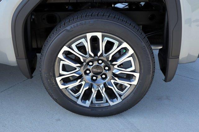 new 2026 GMC Sierra 1500 car, priced at $83,900