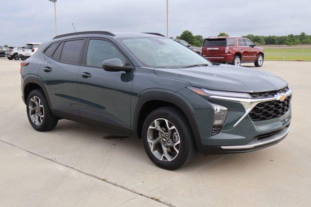 used 2025 Chevrolet Trax car, priced at $23,977