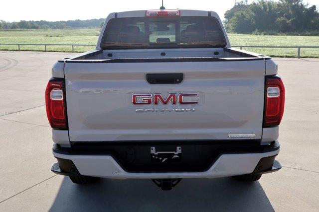 new 2026 GMC Canyon car, priced at $40,977