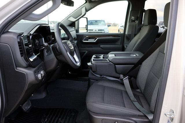 new 2026 GMC Sierra 2500 car, priced at $59,577