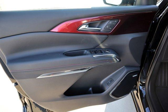 new 2026 Chevrolet Traverse car, priced at $55,777