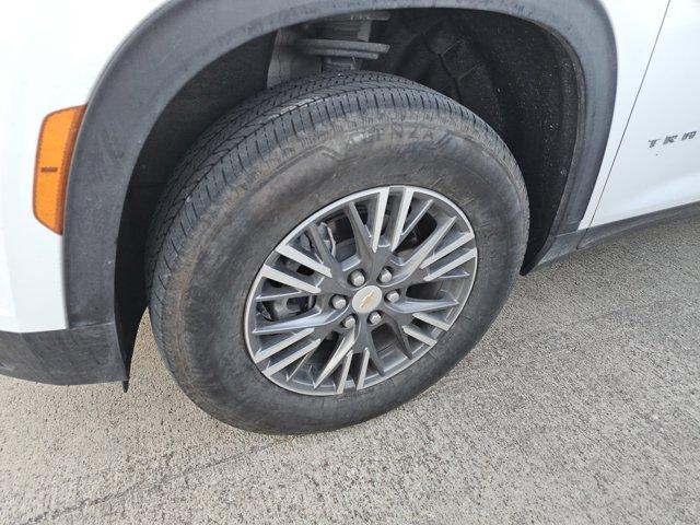 used 2025 Chevrolet Traverse car, priced at $34,977