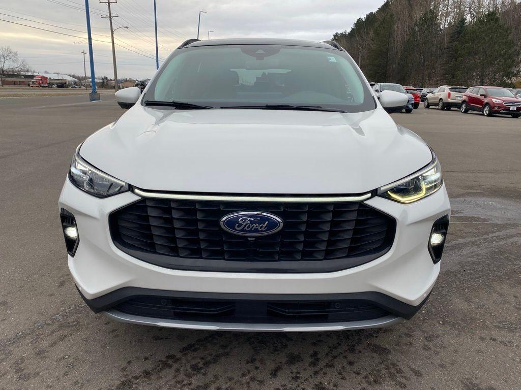 used 2023 Ford Escape car, priced at $26,954