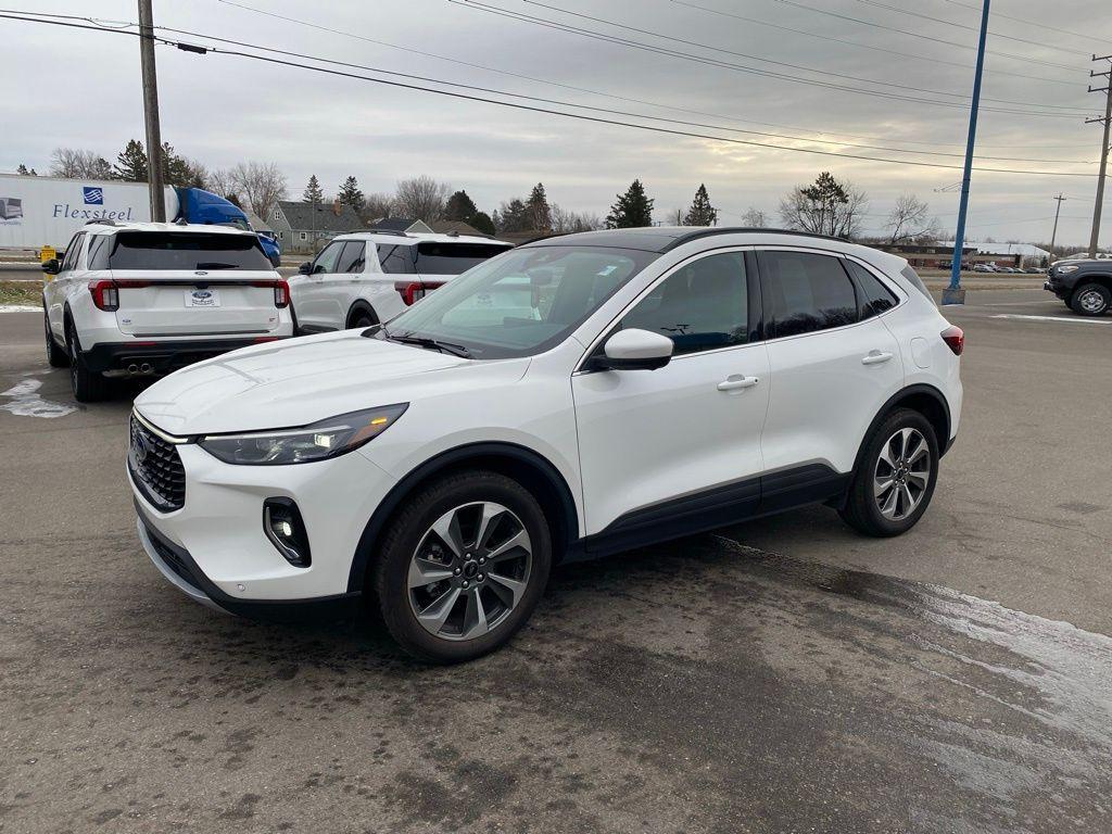 used 2023 Ford Escape car, priced at $26,954