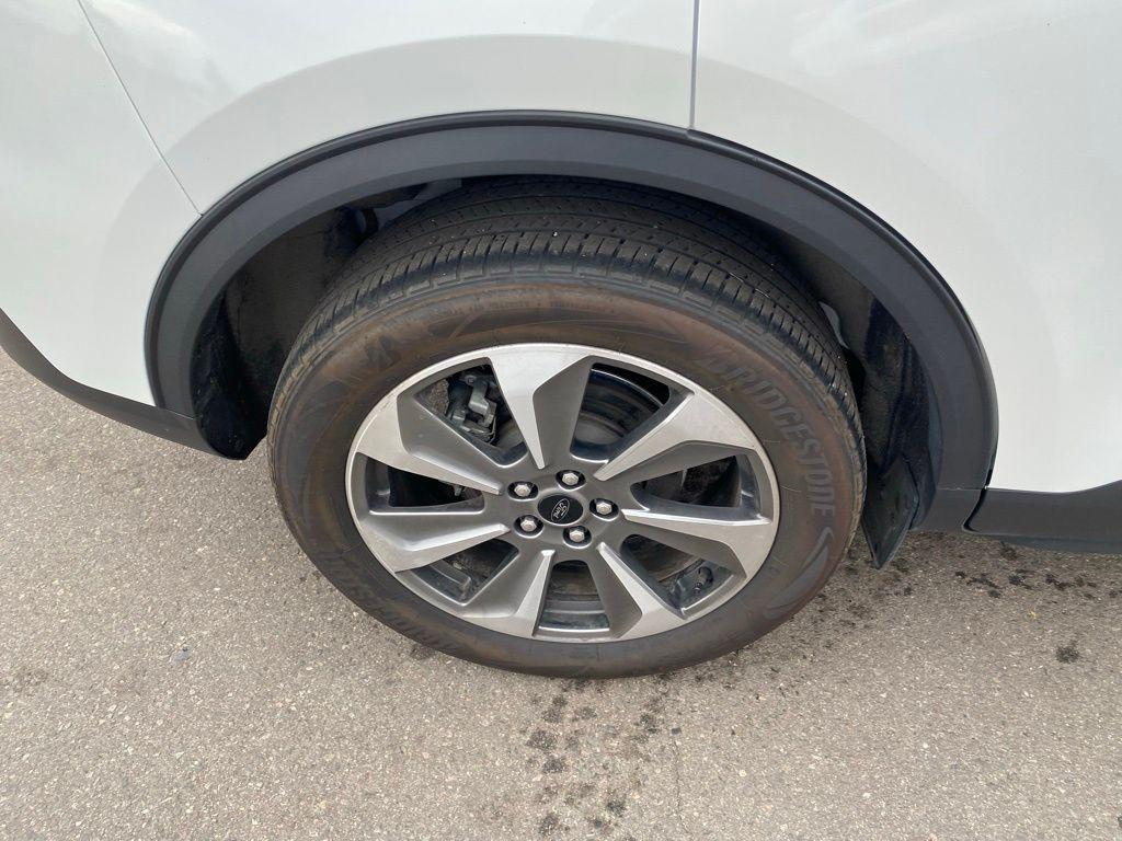 used 2023 Ford Escape car, priced at $26,954