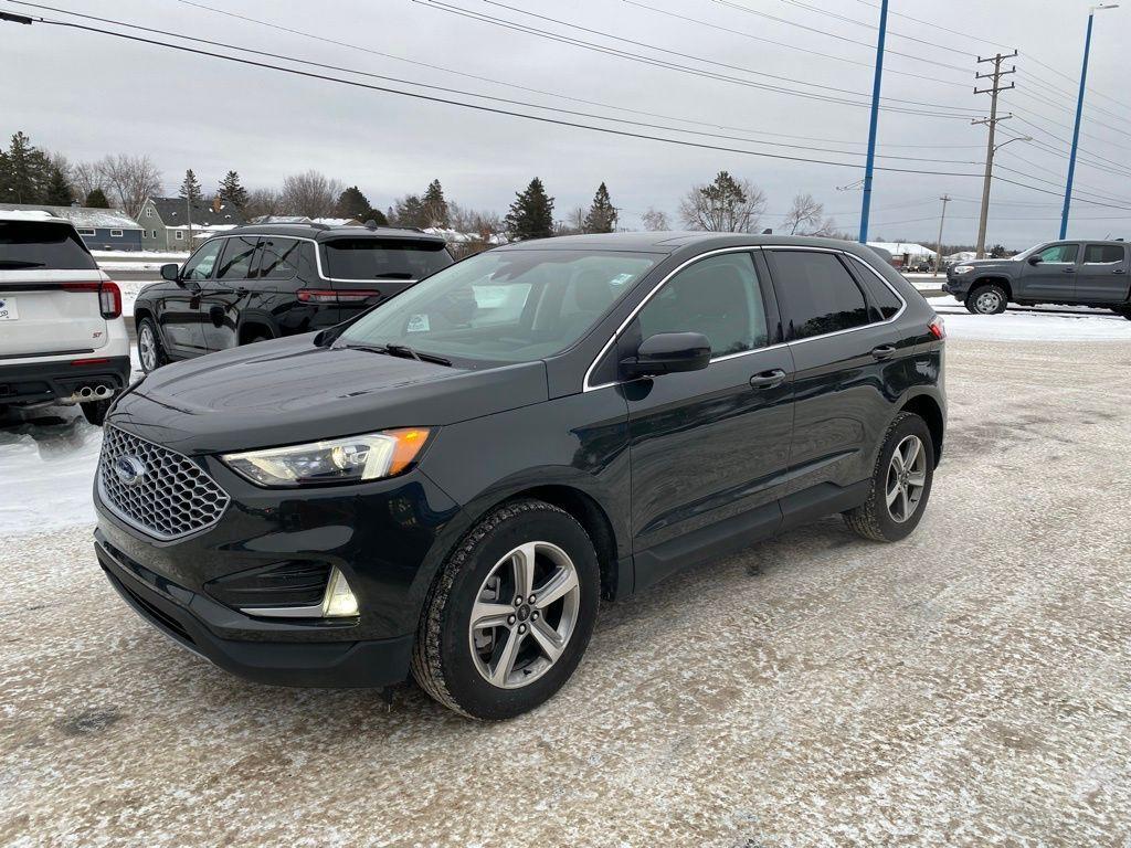 used 2024 Ford Edge car, priced at $28,980