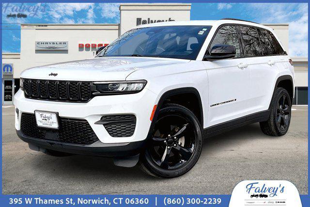 used 2023 Jeep Grand Cherokee car, priced at $30,000