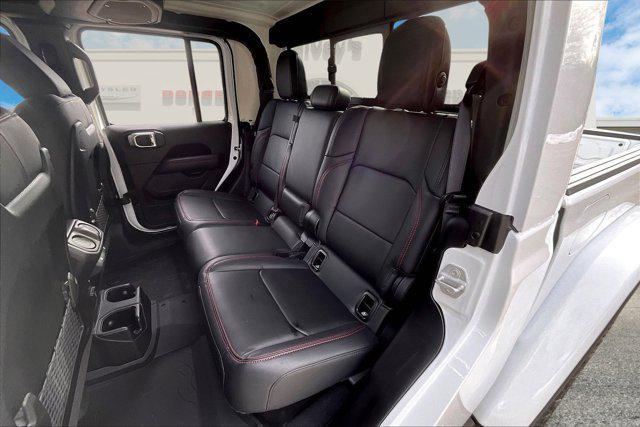 new 2026 Jeep Gladiator car, priced at $56,610