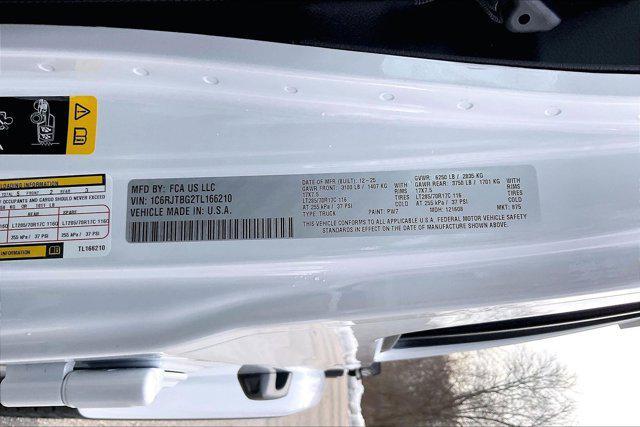 new 2026 Jeep Gladiator car, priced at $56,610