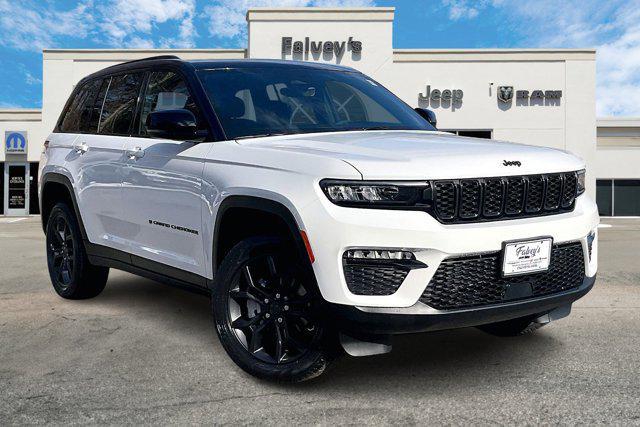 new 2025 Jeep Grand Cherokee car, priced at $48,638