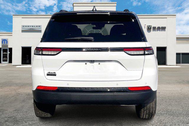 new 2025 Jeep Grand Cherokee car, priced at $48,638