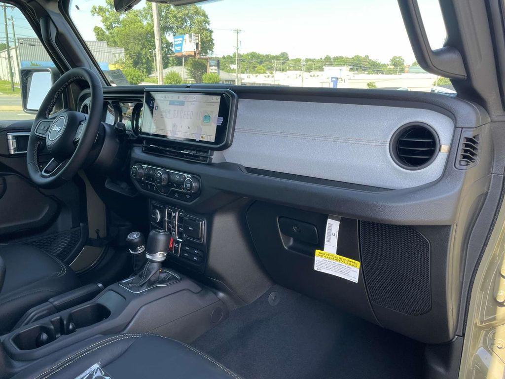 new 2025 Jeep Wrangler car, priced at $64,500