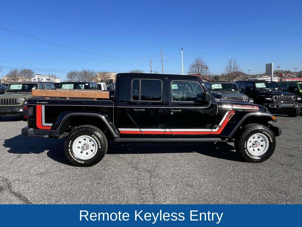 used 2020 Jeep Gladiator car, priced at $28,000