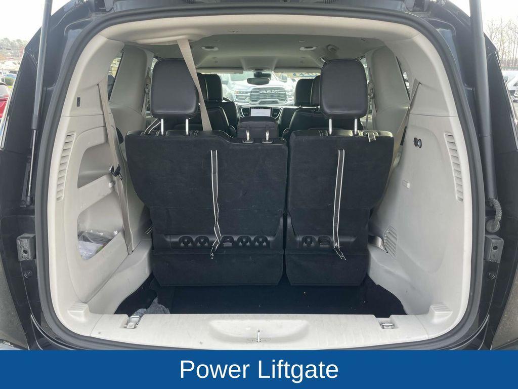 used 2023 Chrysler Pacifica car, priced at $25,250