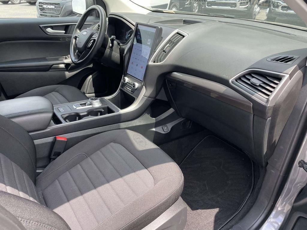 used 2024 Ford Edge car, priced at $27,500