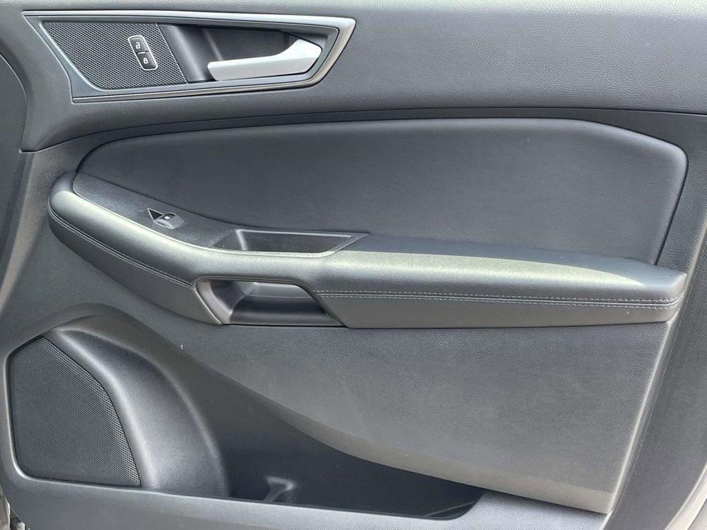 used 2024 Ford Edge car, priced at $27,500