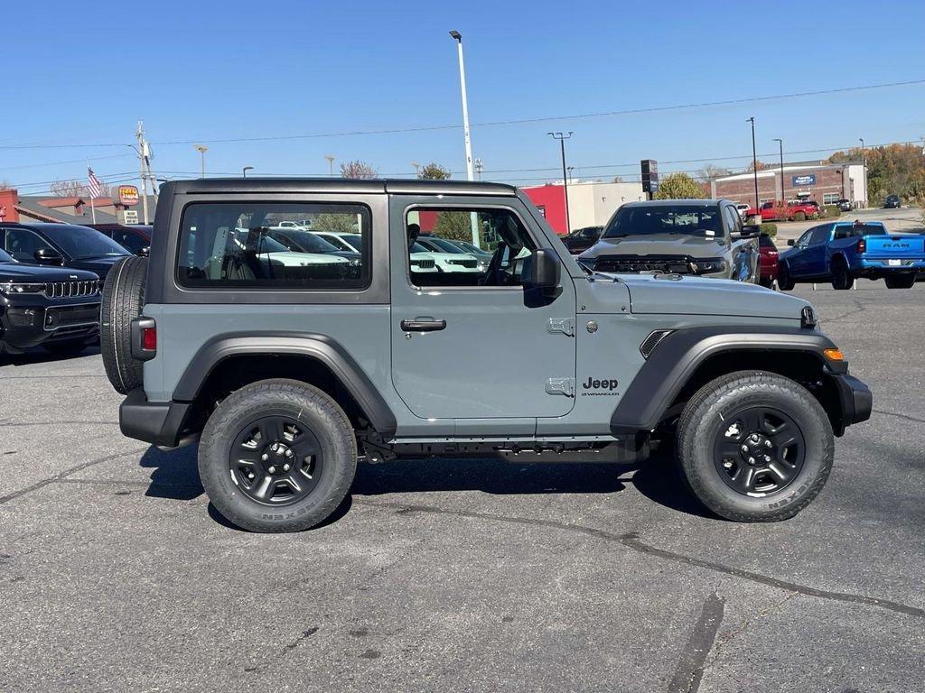 new 2026 Jeep Wrangler car, priced at $36,275