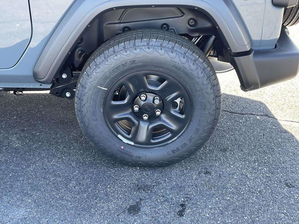 new 2026 Jeep Wrangler car, priced at $36,275