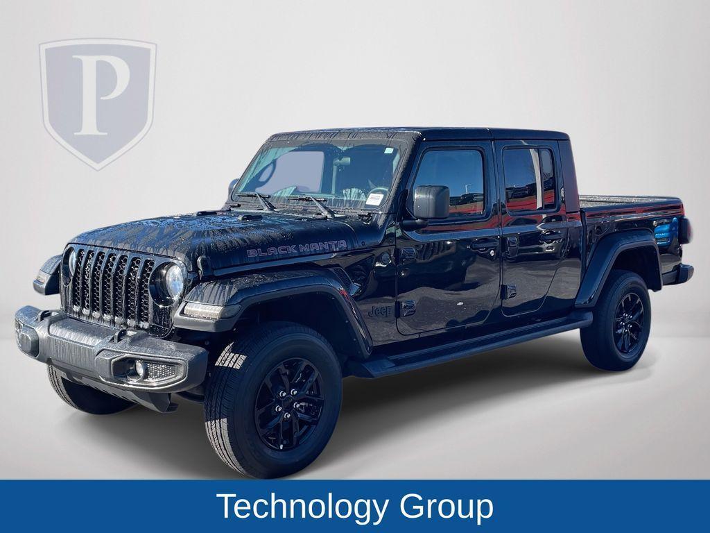 used 2023 Jeep Gladiator car, priced at $32,000