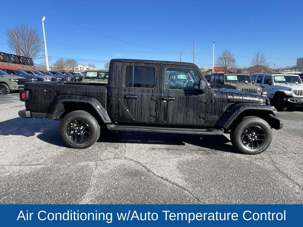 used 2023 Jeep Gladiator car, priced at $32,000