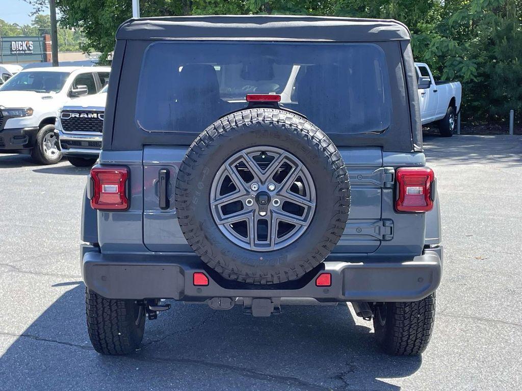 new 2026 Jeep Wrangler car, priced at $48,005
