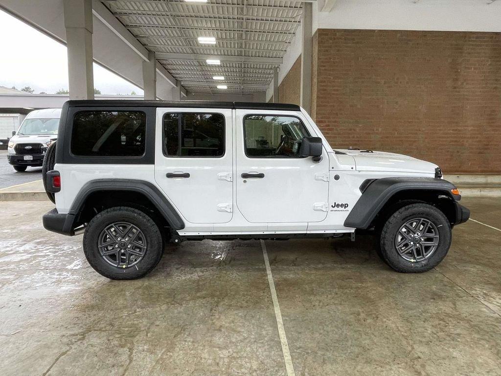 new 2026 Jeep Wrangler car, priced at $46,500
