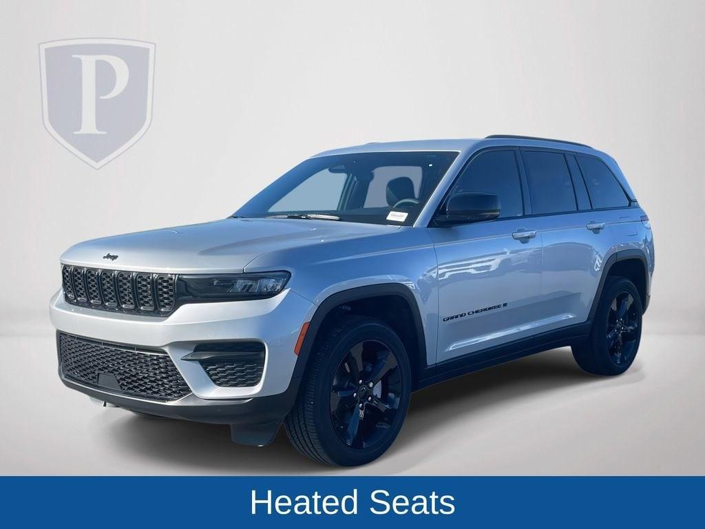used 2025 Jeep Grand Cherokee car, priced at $34,598
