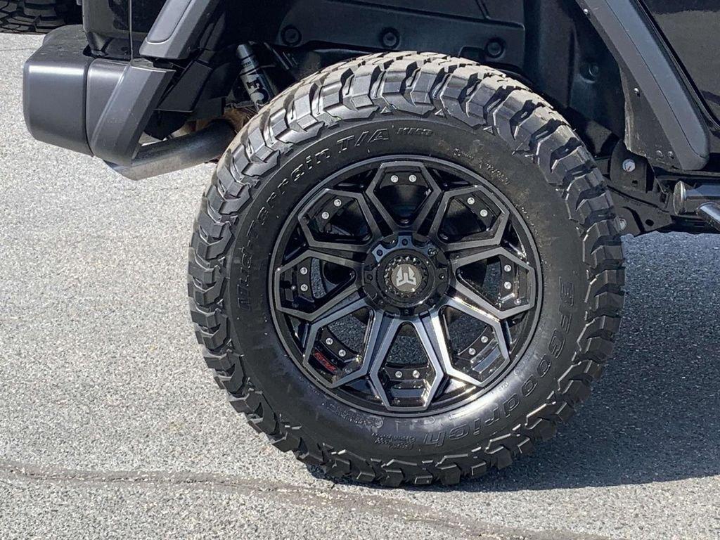 new 2025 Jeep Wrangler car, priced at $65,995