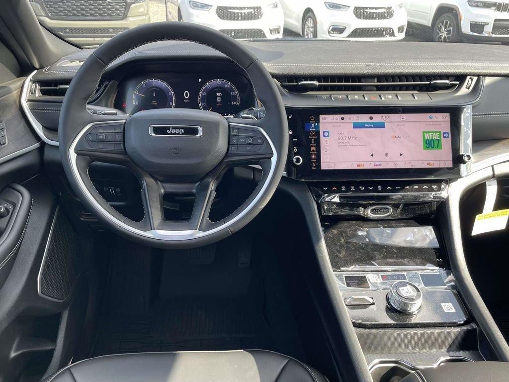 new 2026 Jeep Grand Cherokee car, priced at $47,225