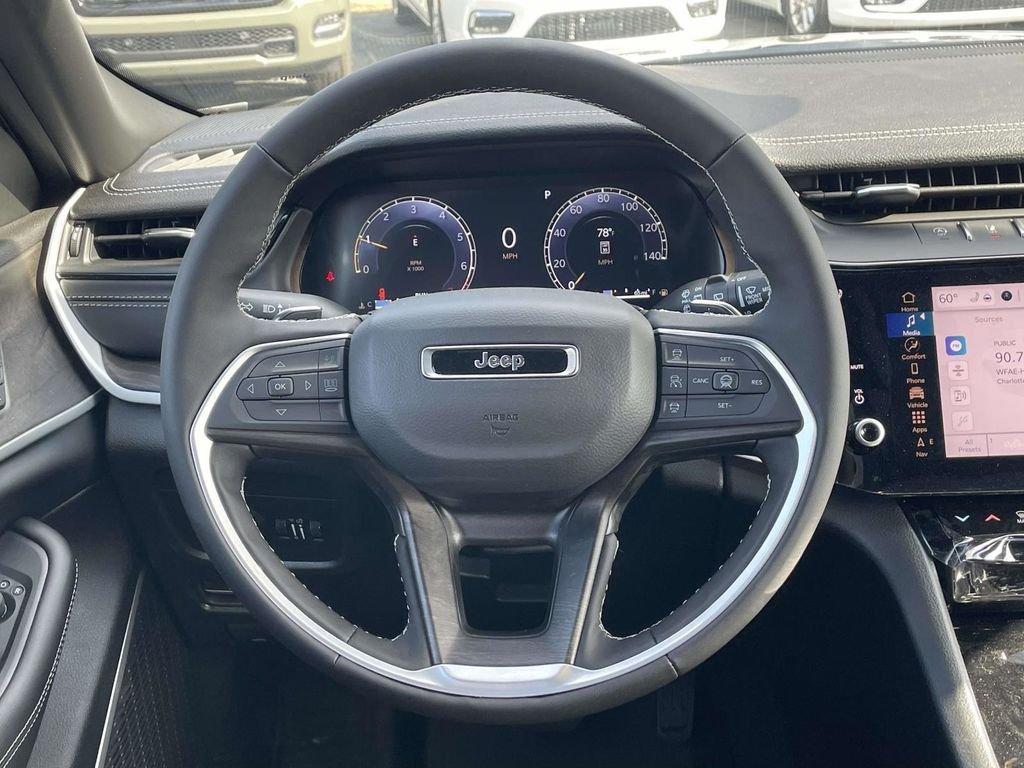 new 2026 Jeep Grand Cherokee car, priced at $47,225