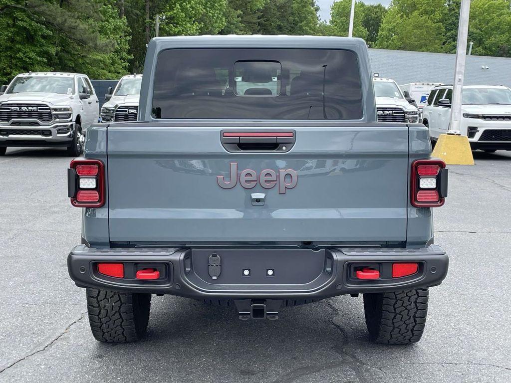 new 2026 Jeep Gladiator car, priced at $57,500