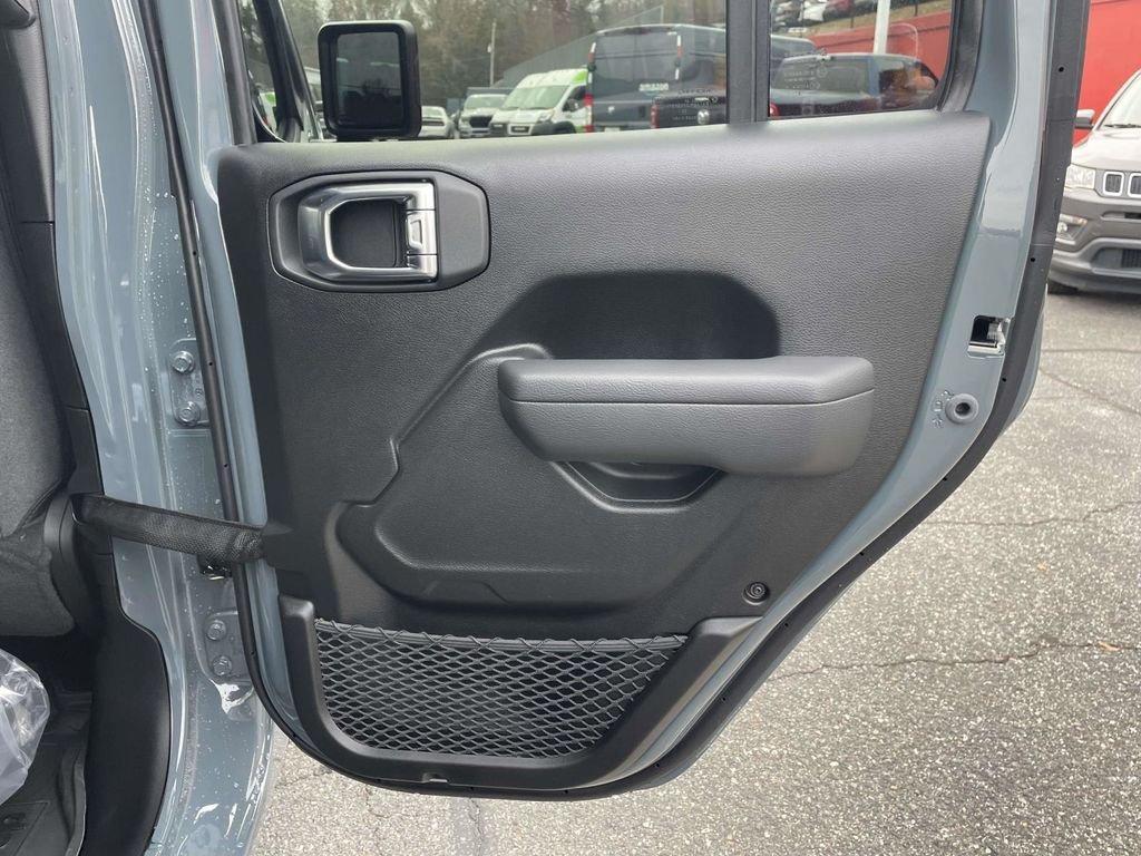 new 2026 Jeep Wrangler car, priced at $41,385