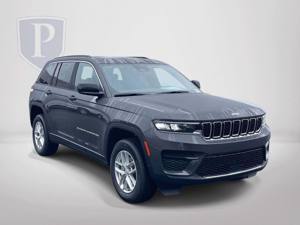 new 2025 Jeep Grand Cherokee car, priced at $32,495