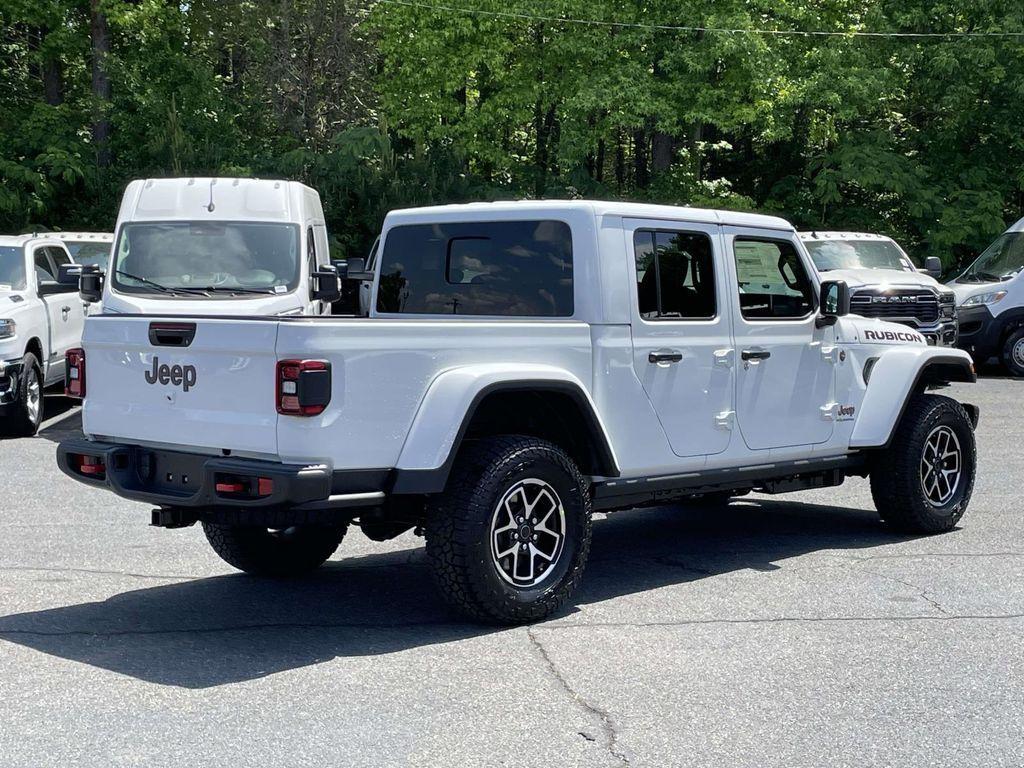 new 2026 Jeep Gladiator car, priced at $54,500
