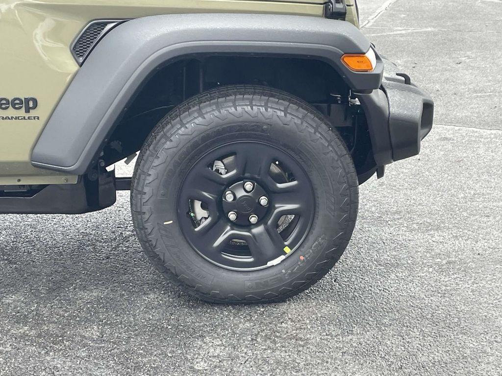 new 2026 Jeep Wrangler car, priced at $40,480