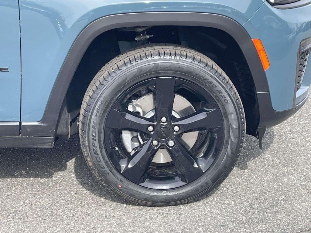 new 2026 Jeep Grand Cherokee L car, priced at $48,125
