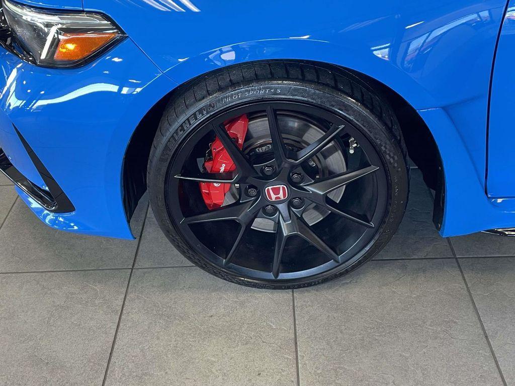 used 2025 Honda Civic Type R car, priced at $47,000