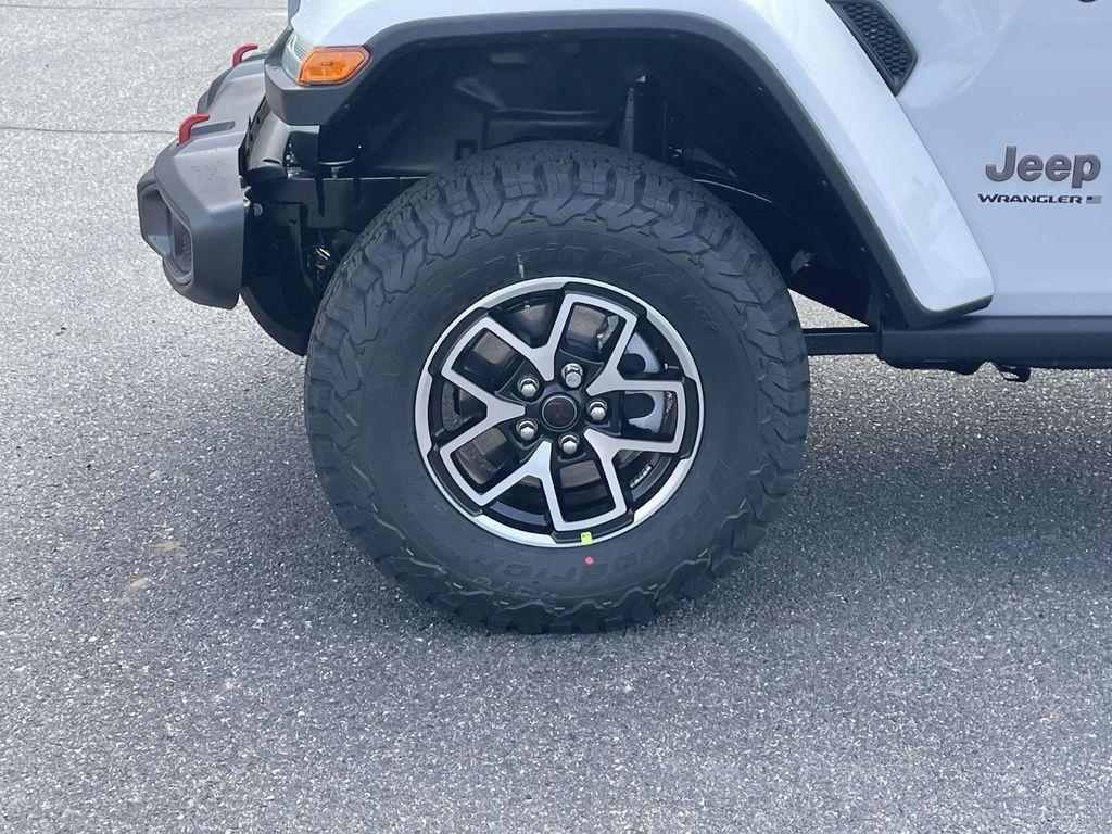 new 2026 Jeep Wrangler car, priced at $54,450