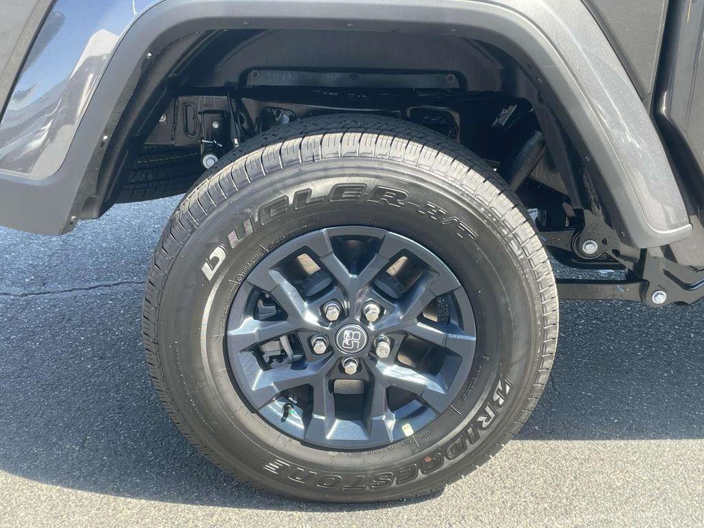 new 2026 Jeep Gladiator car, priced at $46,000