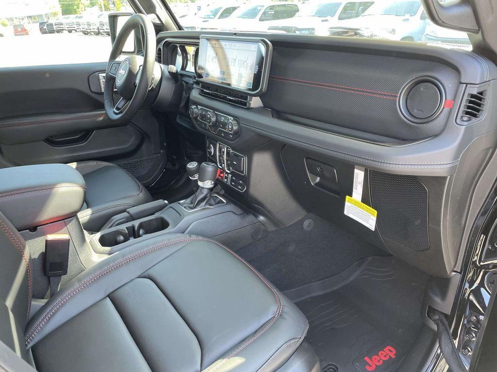 new 2026 Jeep Gladiator car, priced at $56,470