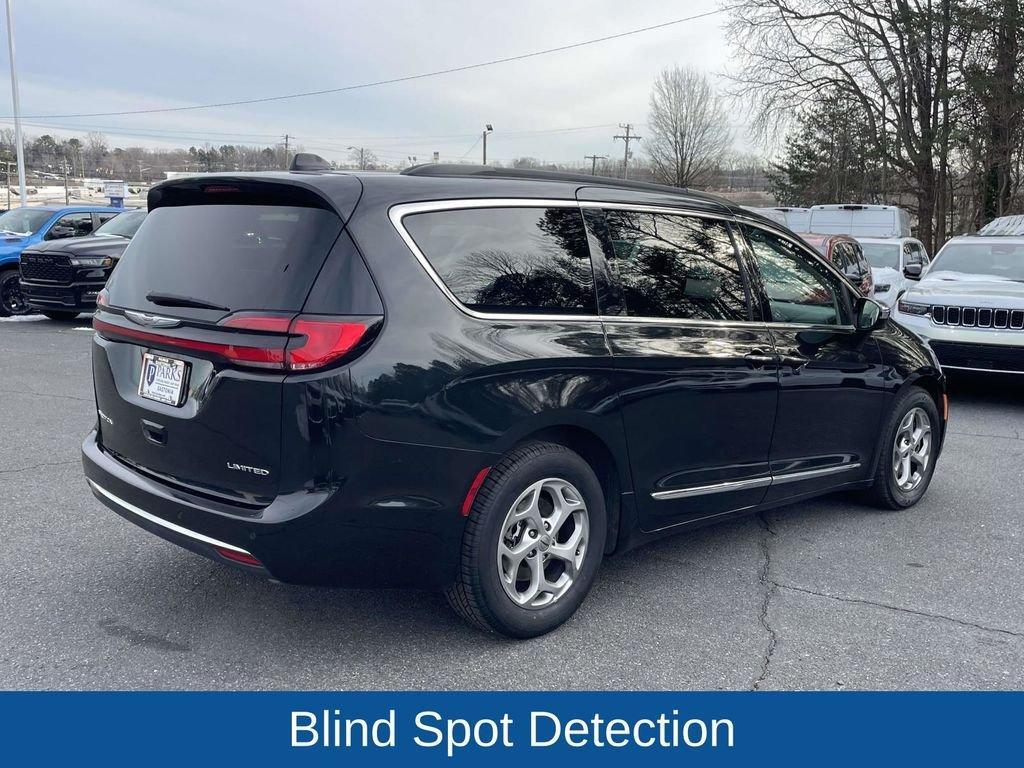 used 2023 Chrysler Pacifica car, priced at $26,500