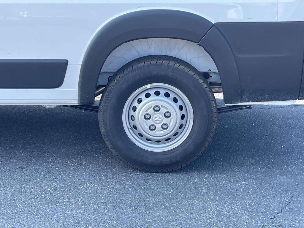 new 2025 Ram ProMaster 2500 car, priced at $47,515