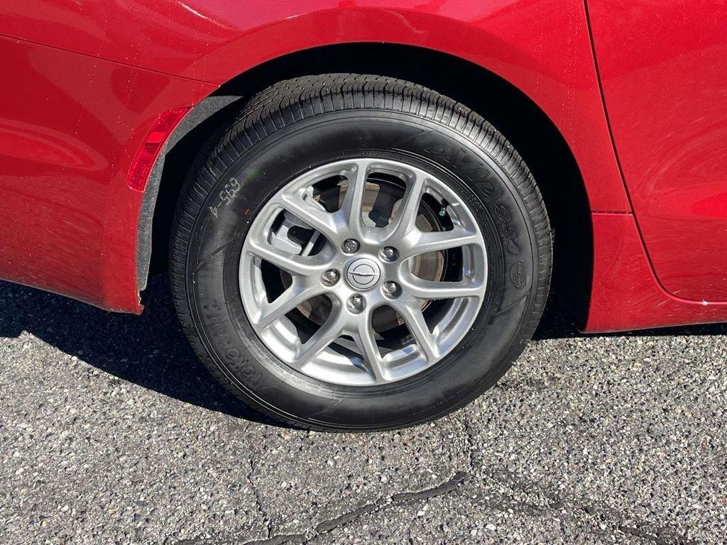 new 2026 Chrysler Pacifica car, priced at $44,655